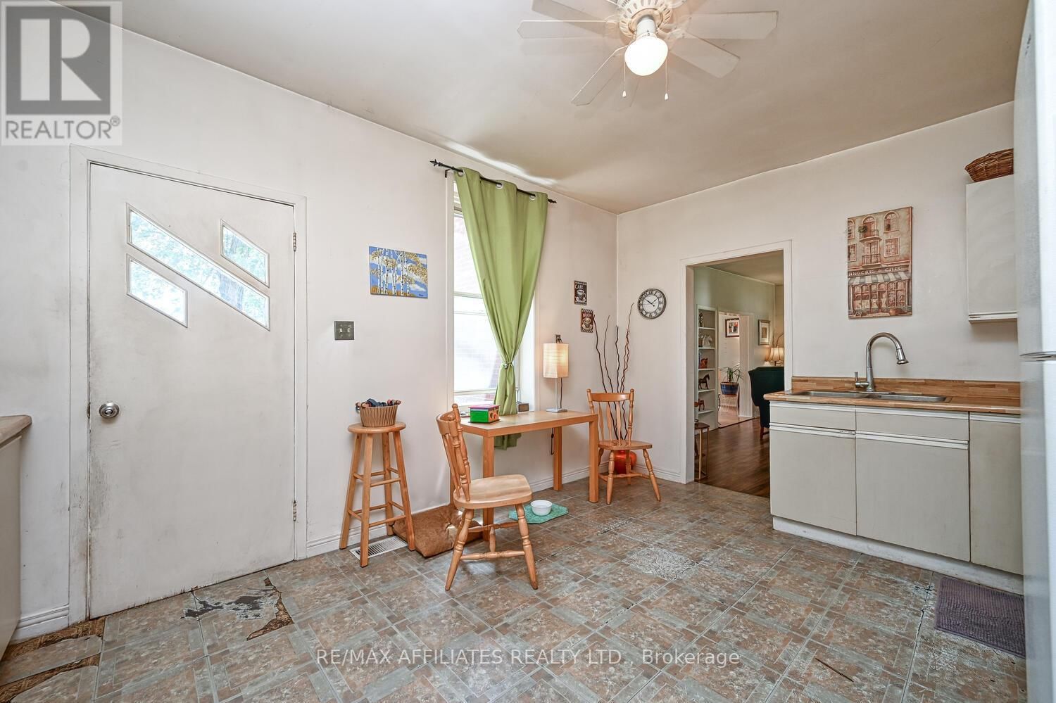 217 WILLIAM STREET Image 15