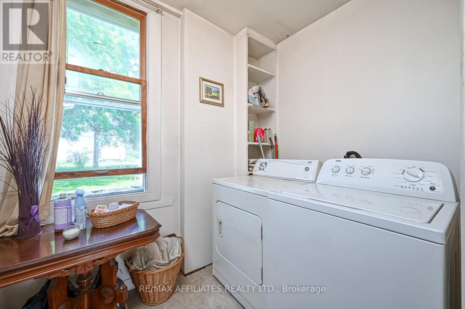 217 WILLIAM STREET Image 16