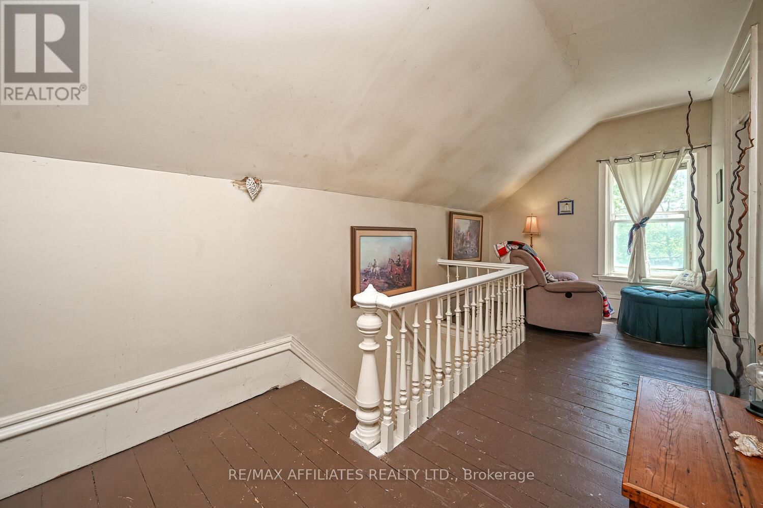 217 WILLIAM STREET Image 22