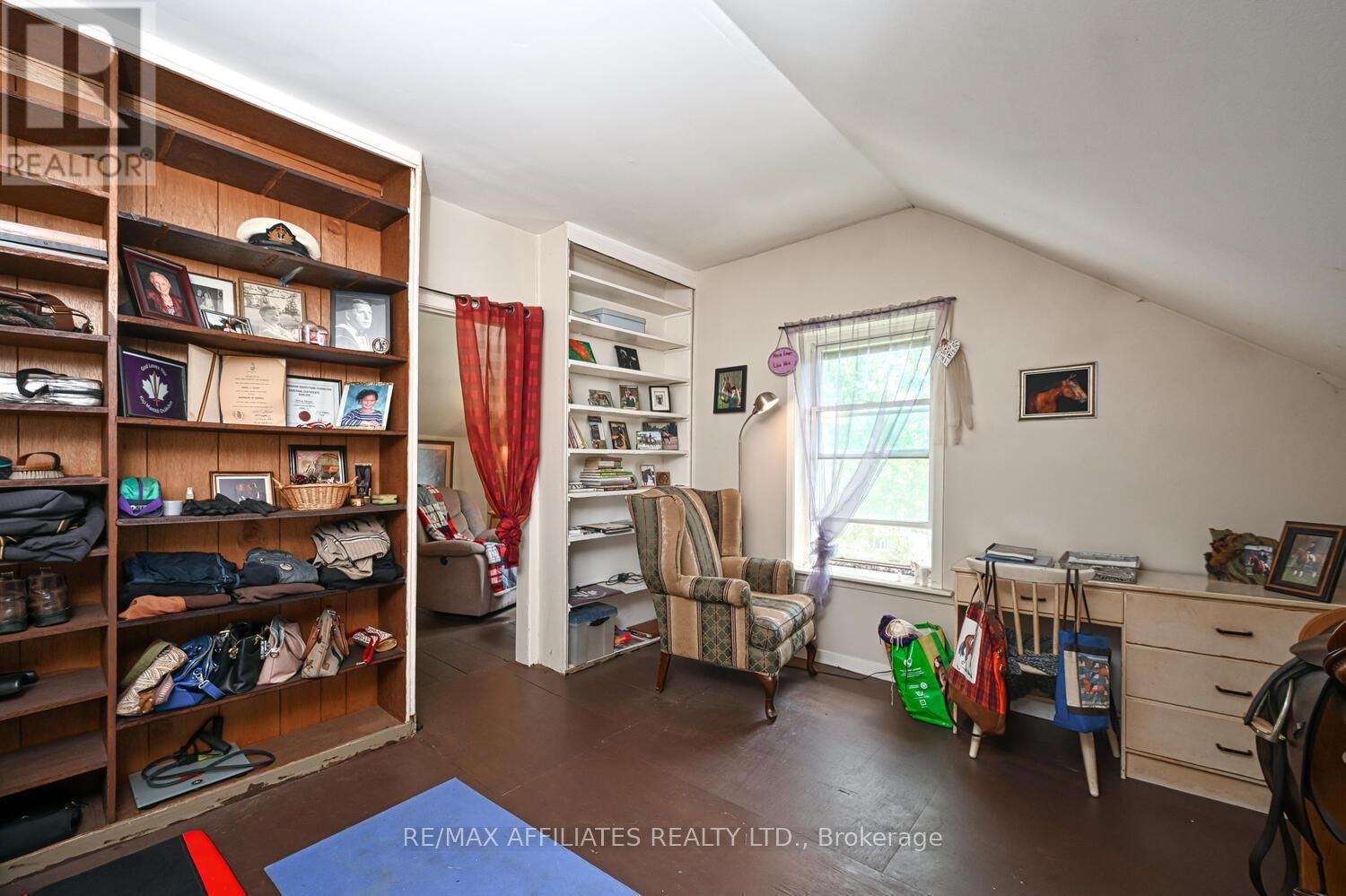 217 WILLIAM STREET Image 26