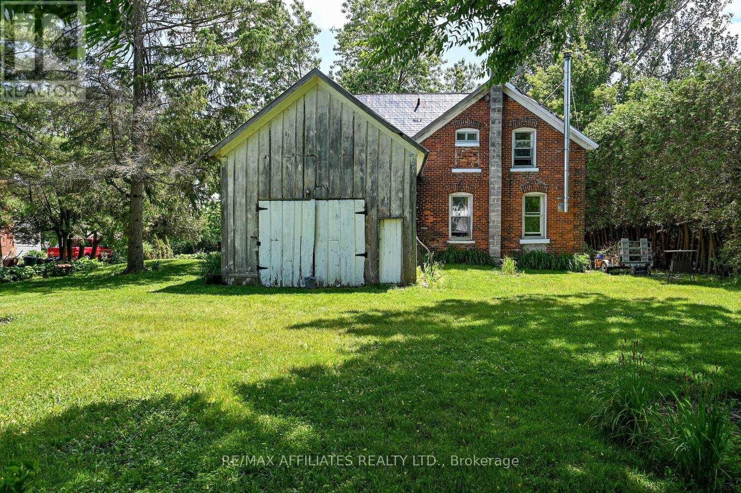 217 WILLIAM STREET Image 29