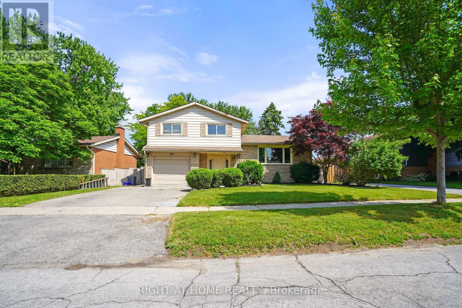 82 DREGER AVENUE SOUTH Image 5
