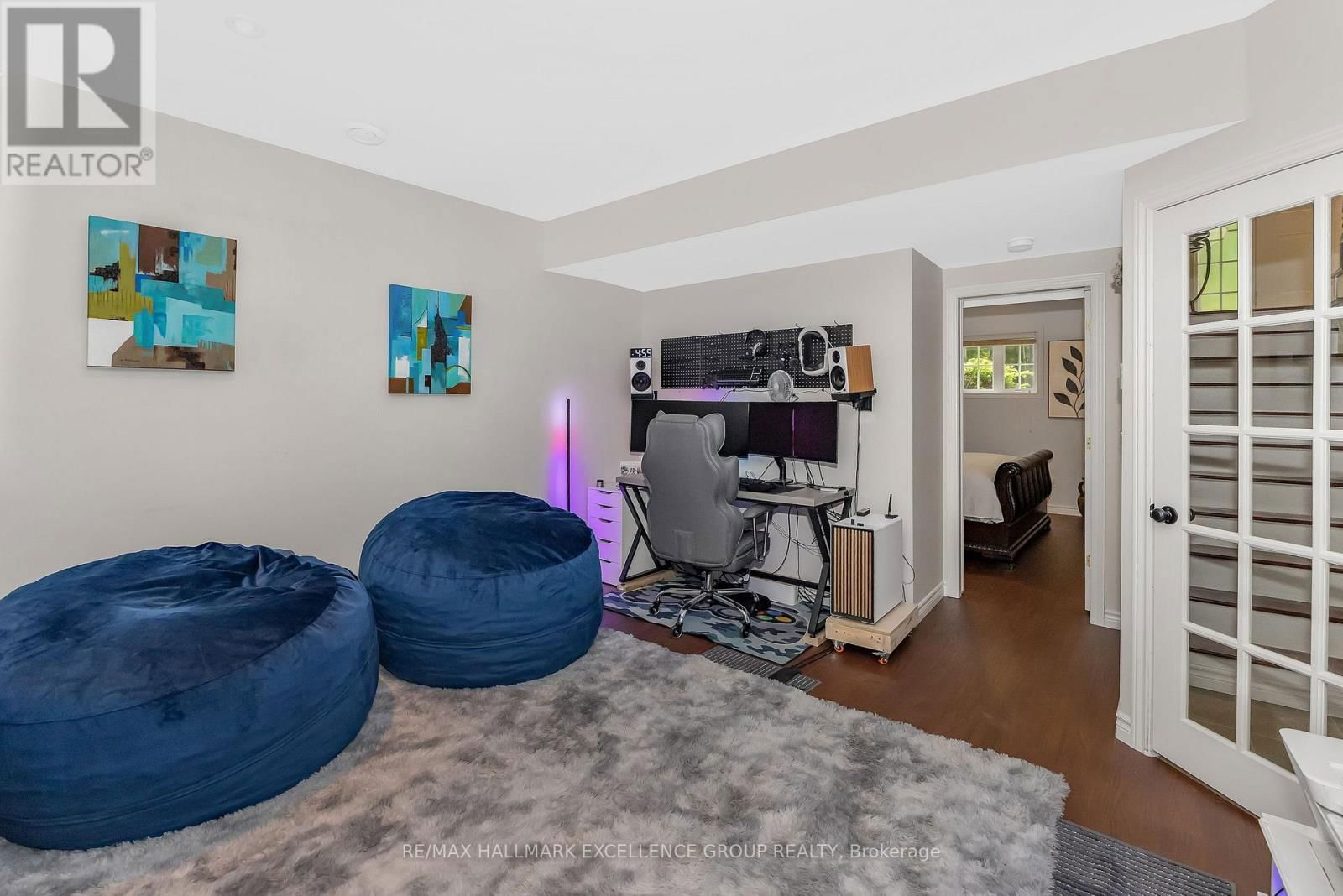 2709 DUBOIS STREET Image 28