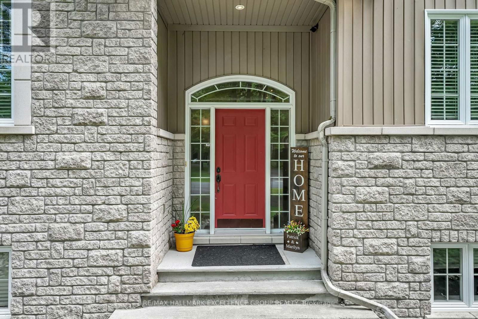 2709 DUBOIS STREET Image 3