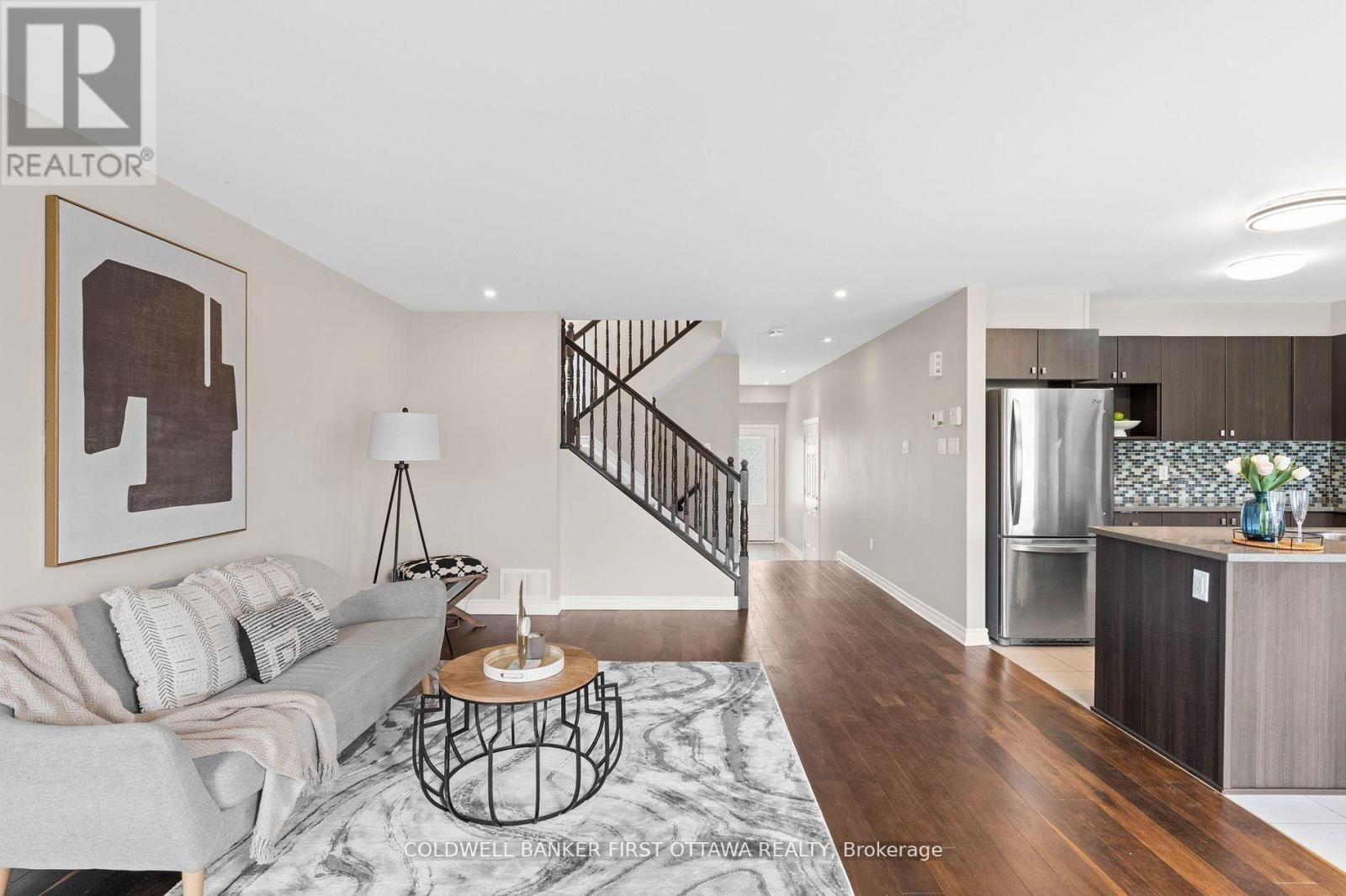 2459 ESPRIT DRIVE Image 11