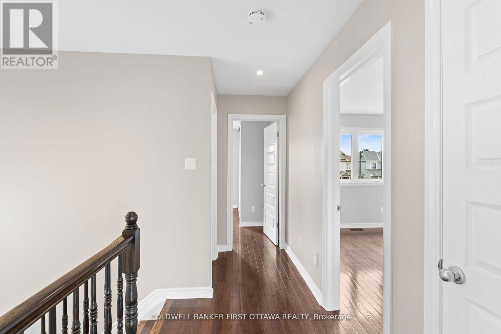 2459 ESPRIT DRIVE Image 25