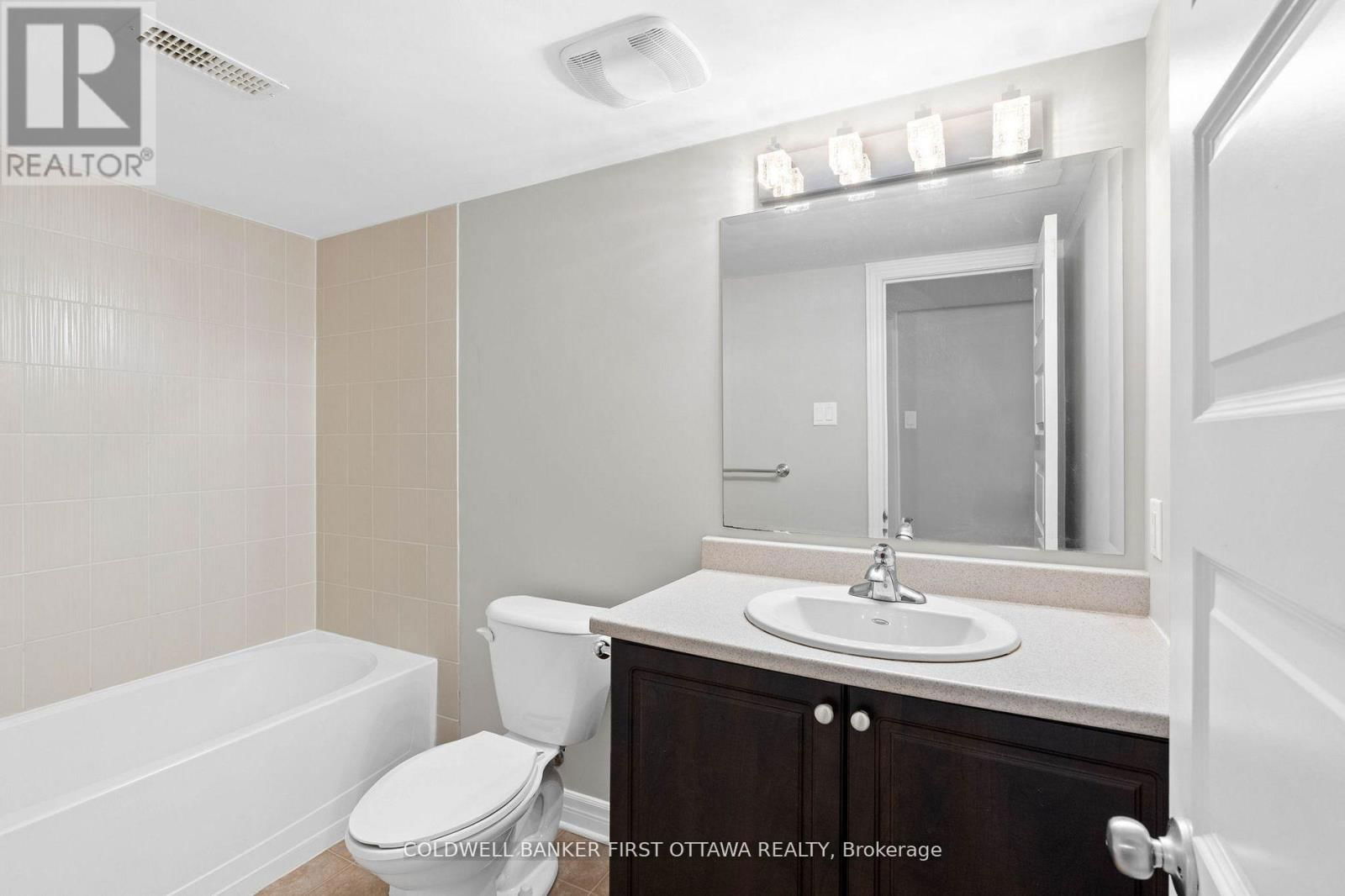 2459 ESPRIT DRIVE Image 33