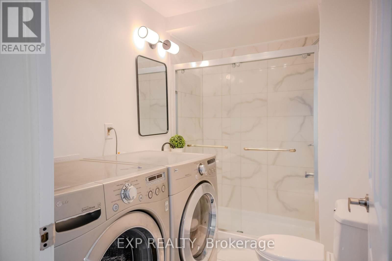 3 - 249 CAMELOT COURT Image 37