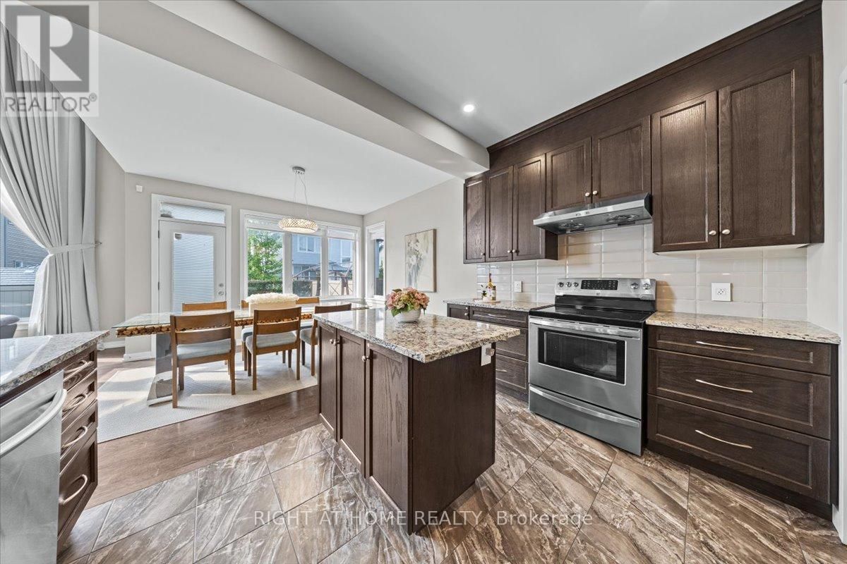 319 OXER PLACE Image 10