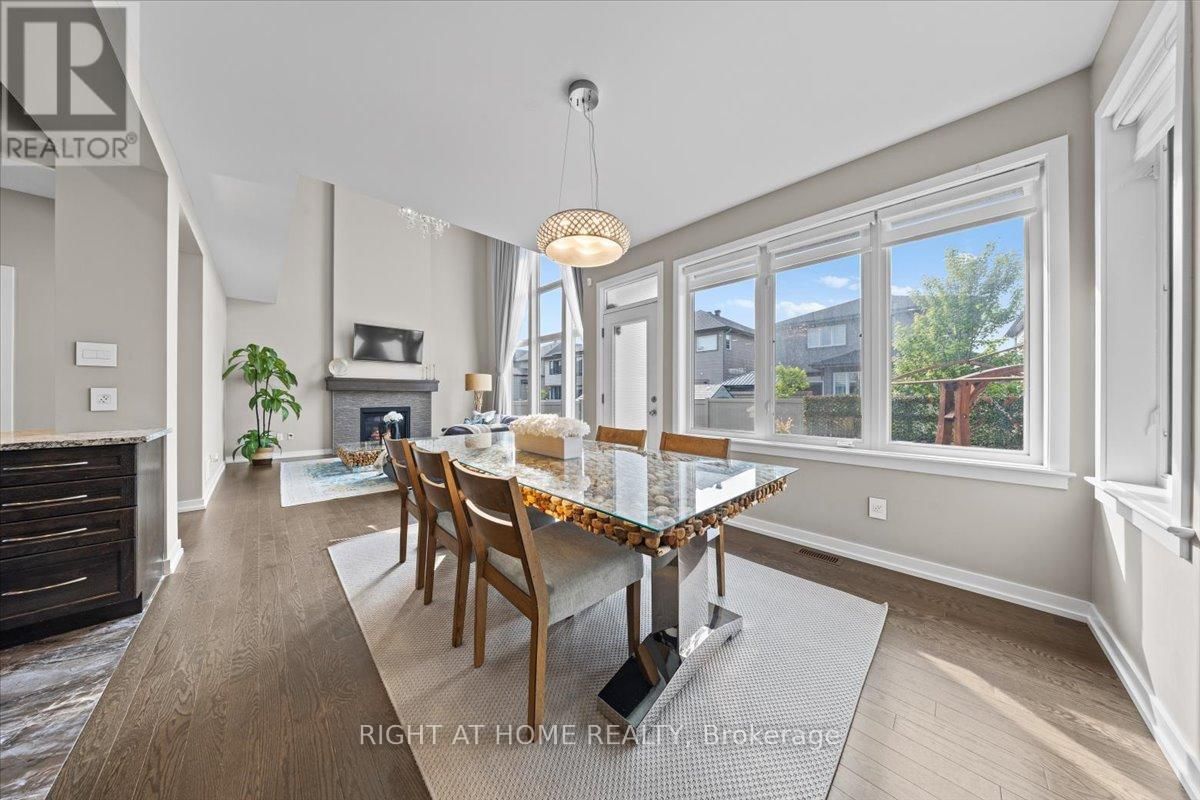 319 OXER PLACE Image 11