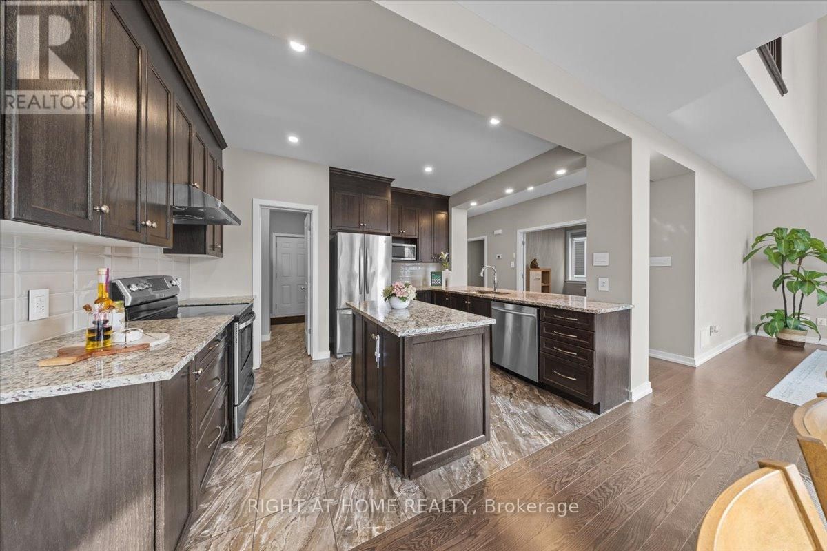319 OXER PLACE Image 7