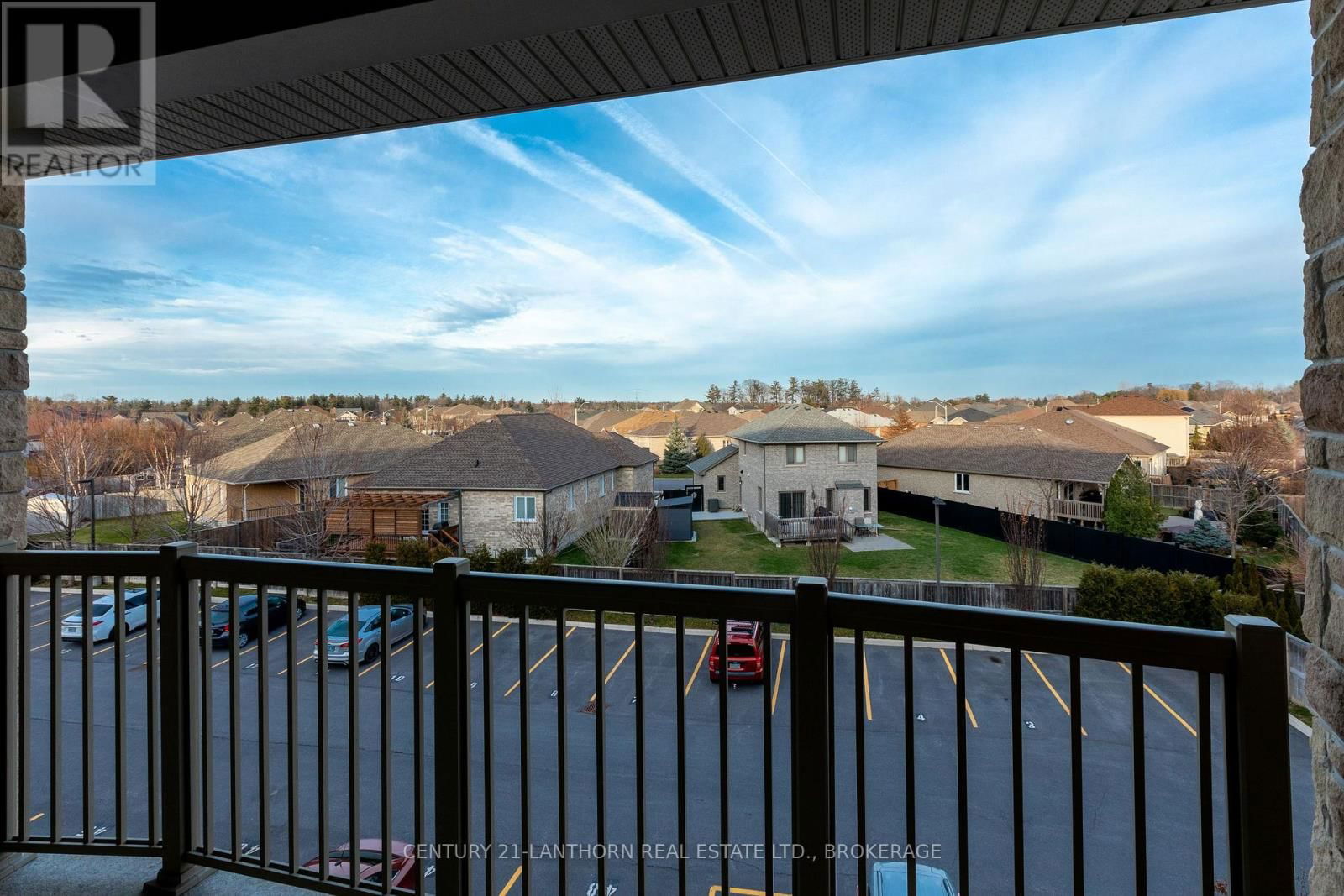 307 - 740 AUGUSTA DRIVE Image 11