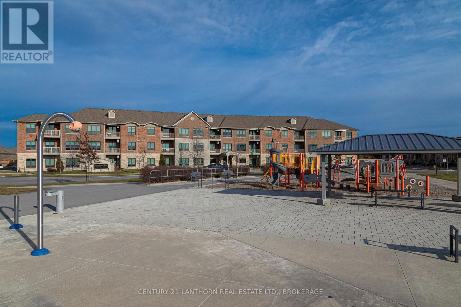 307 - 740 AUGUSTA DRIVE Image 4