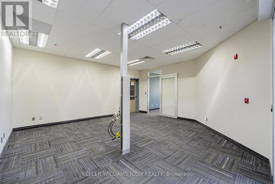 Image #1 of Commercial for Sale at Bill Leathem, Ottawa, Ontario