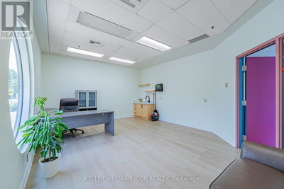 Image #1 of Commercial for Sale at Bill Leathem, Ottawa, Ontario