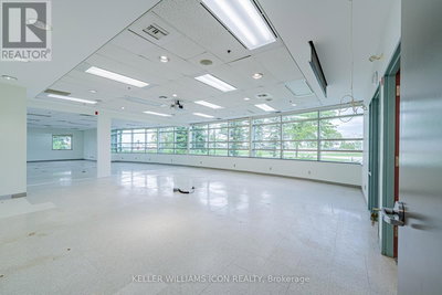 Image #1 of Commercial for Sale at Bill Leathem, Ottawa, Ontario