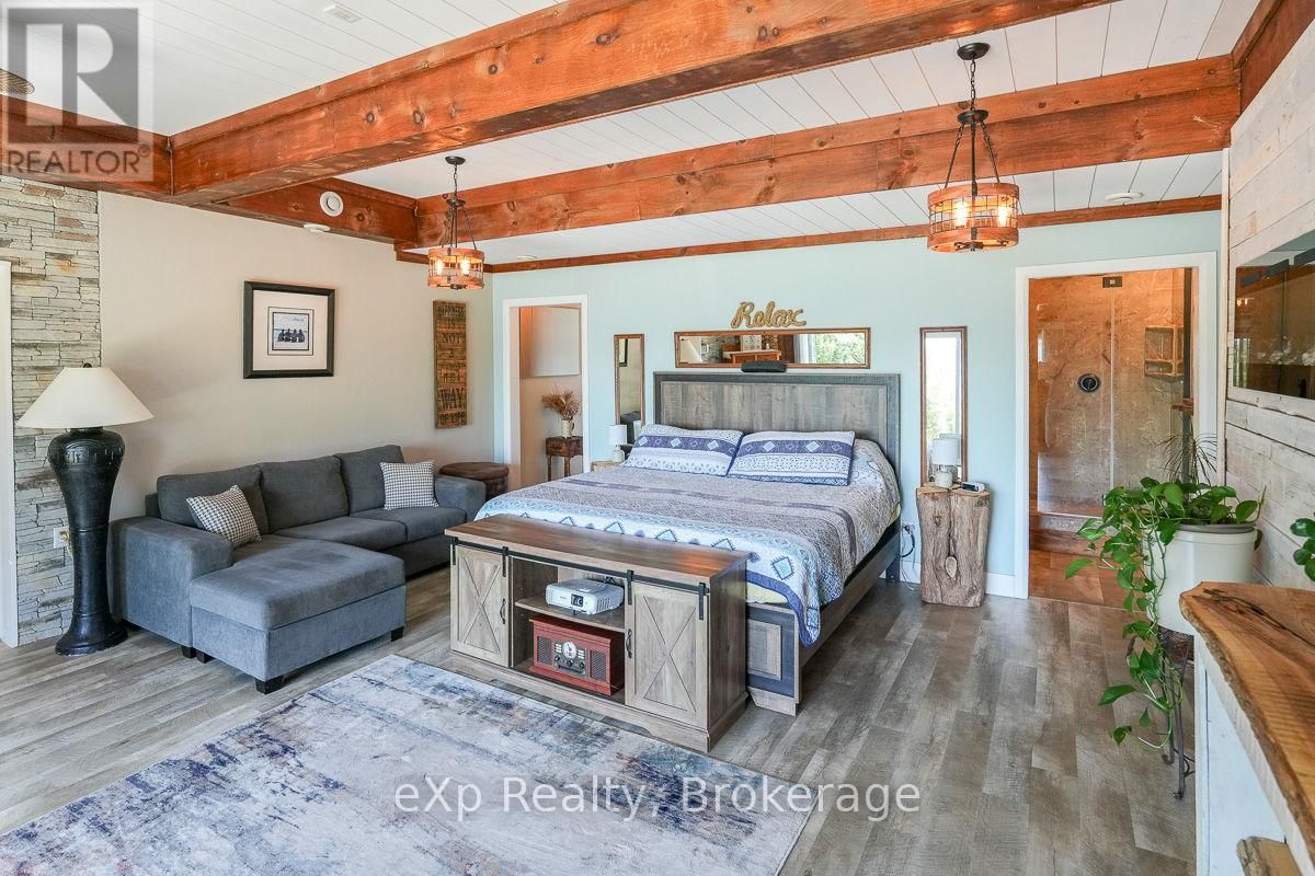 149 MALLORY BEACH ROAD Image 13