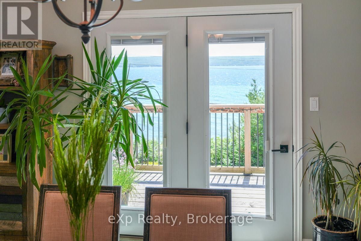 149 MALLORY BEACH ROAD Image 19