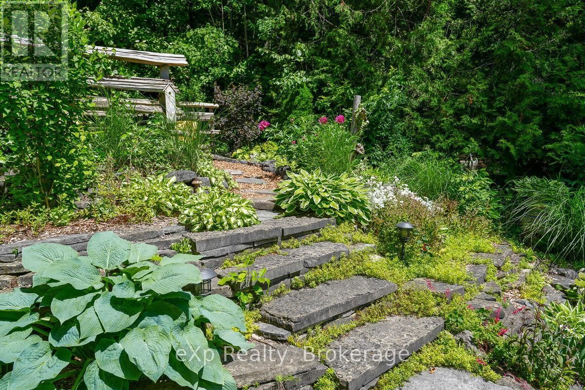 149 MALLORY BEACH ROAD Image 37