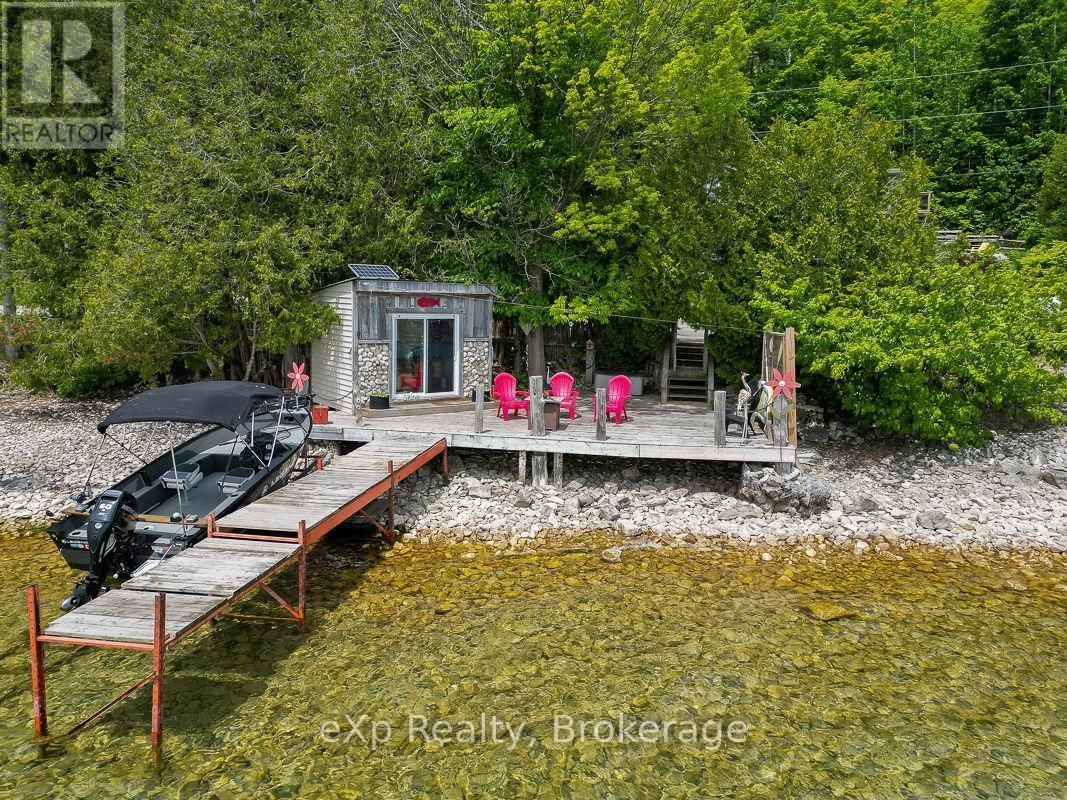 149 MALLORY BEACH ROAD Image 39