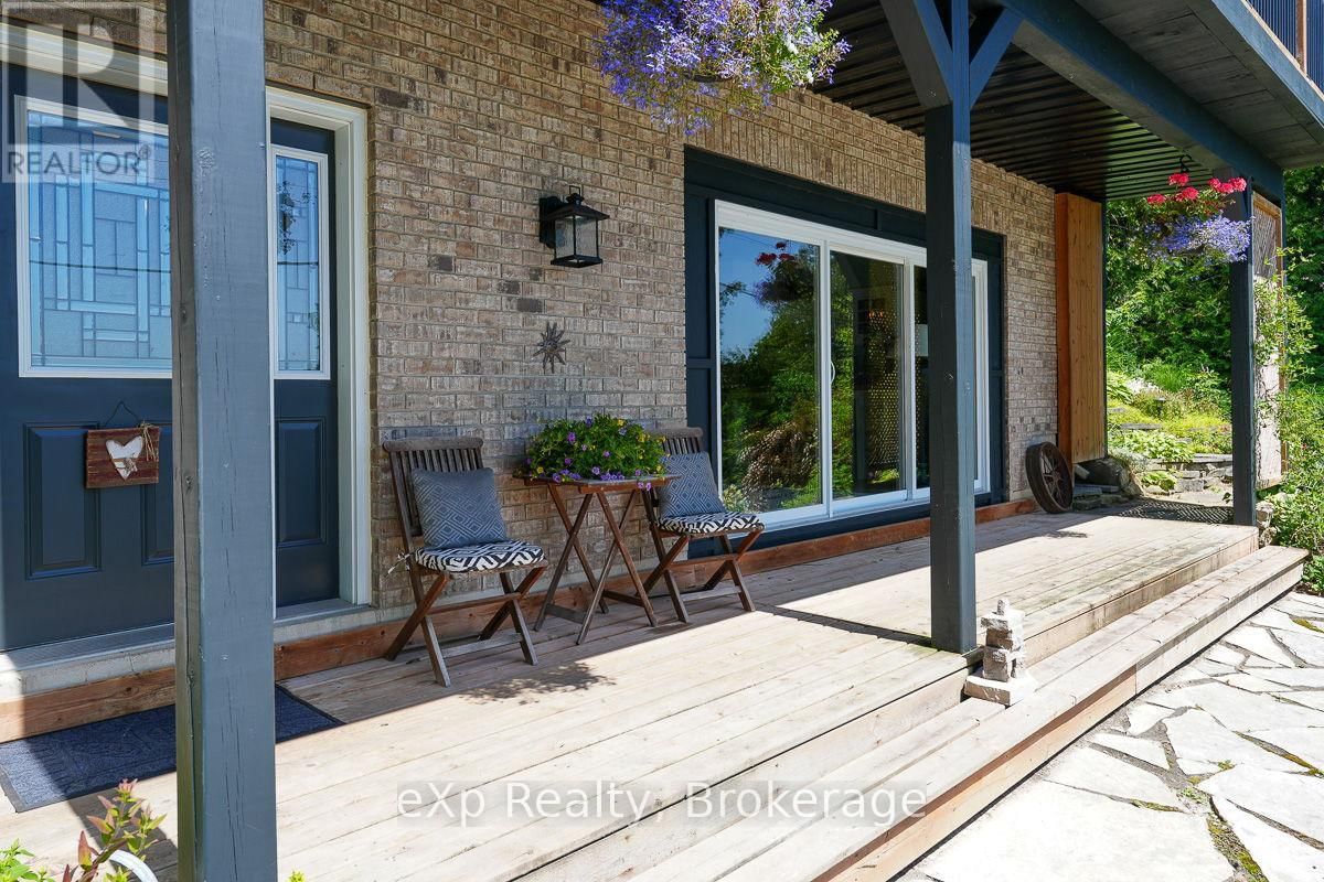 149 MALLORY BEACH ROAD Image 4