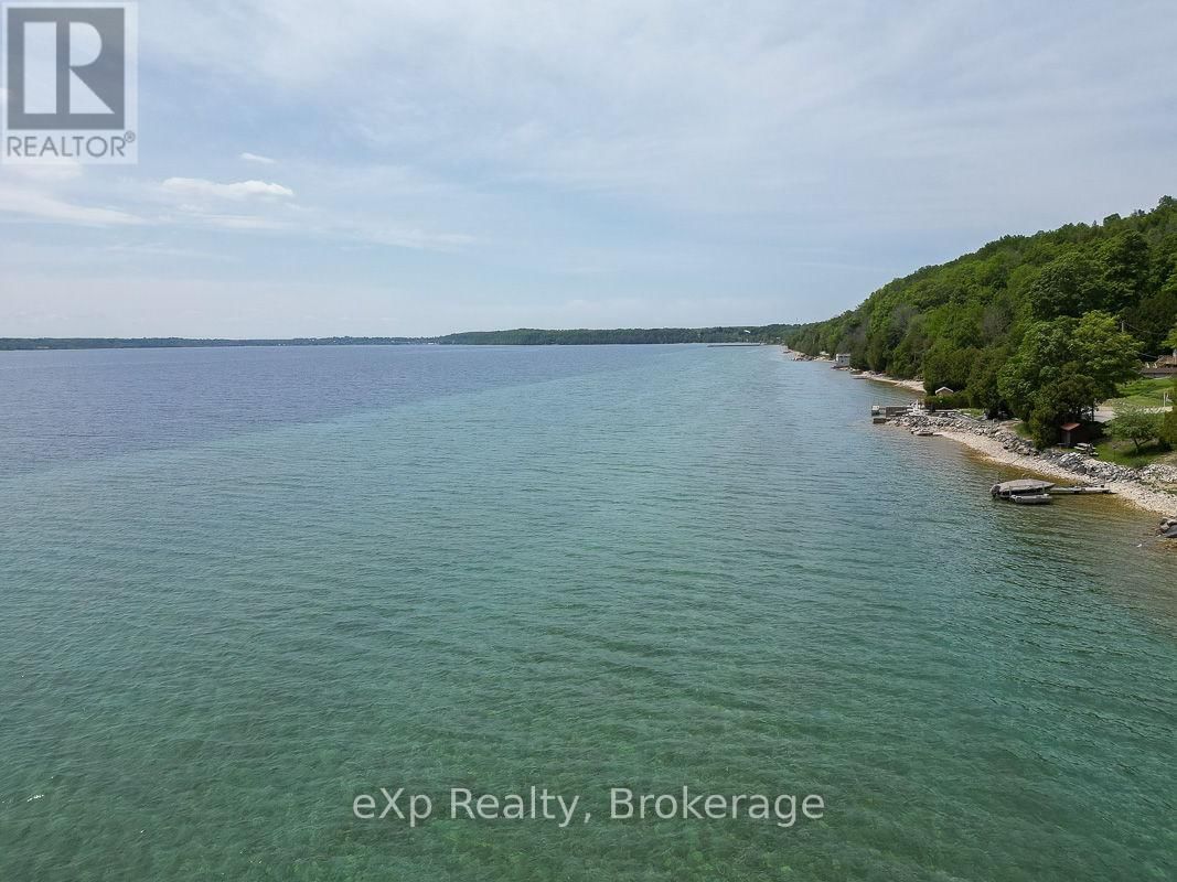 149 MALLORY BEACH ROAD Image 47