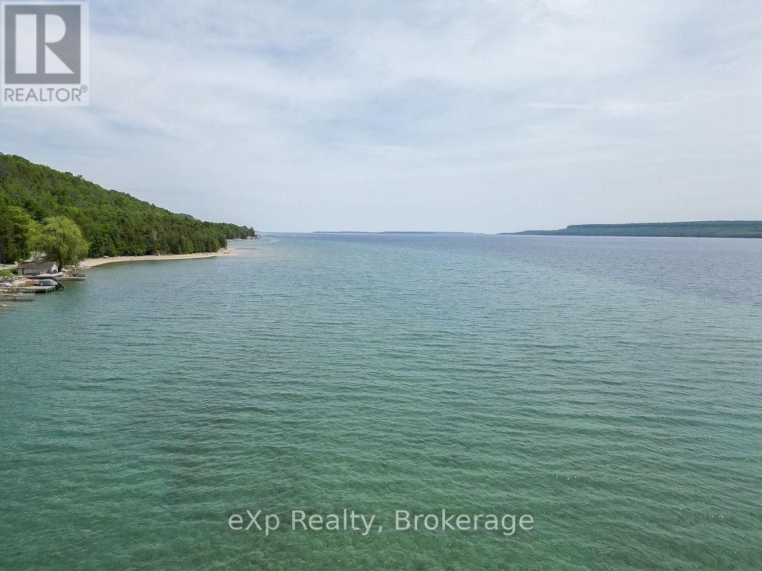 149 MALLORY BEACH ROAD Image 48