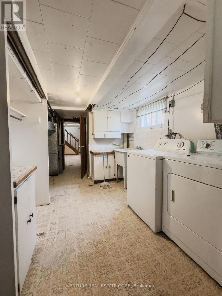 177 GORDON STREET Image 22