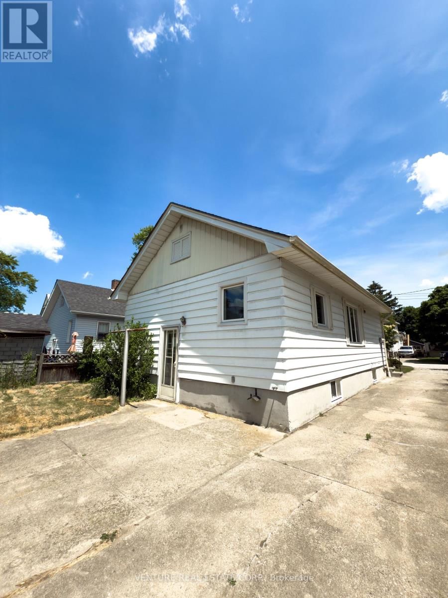 177 GORDON STREET Image 4