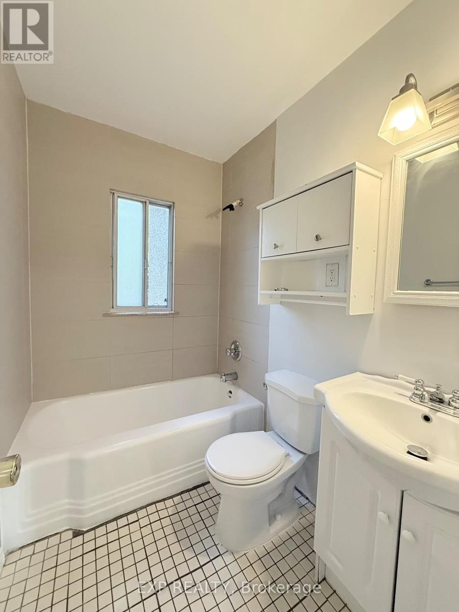 Unit #2 - 96 ONTARIO STREET Image 15
