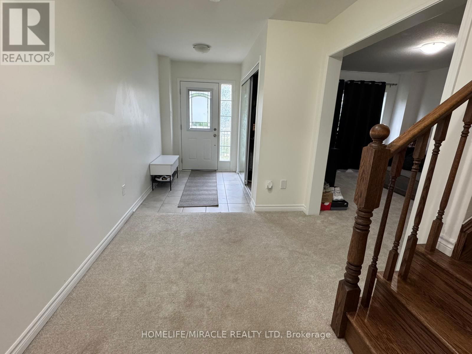 36 OUTLOOK TERRACE Image 3