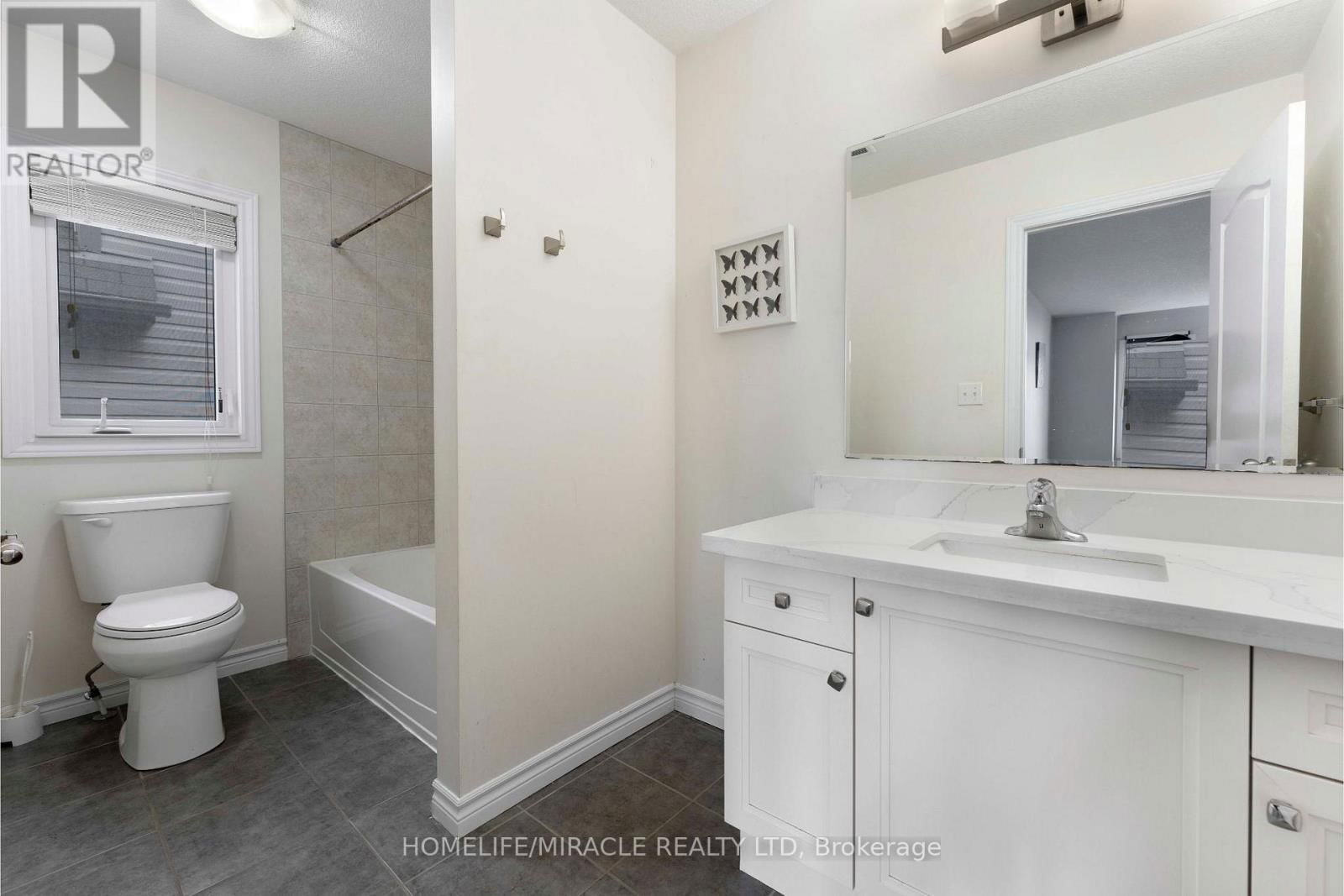 6 POMPEII STREET Image 21