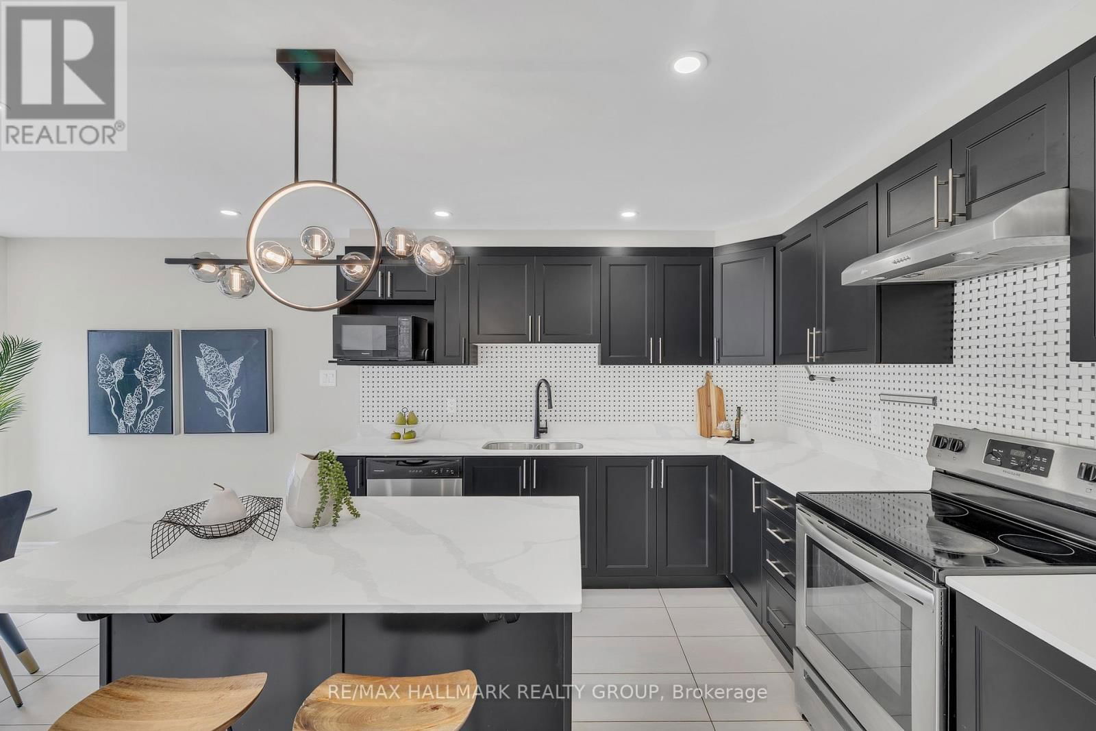 130 CRANESBILL ROAD Image 12