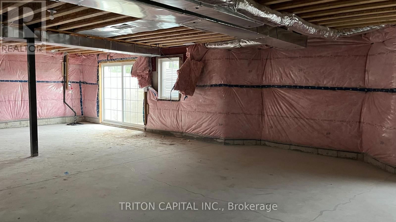 5 TURNBERRY COURT Image 10