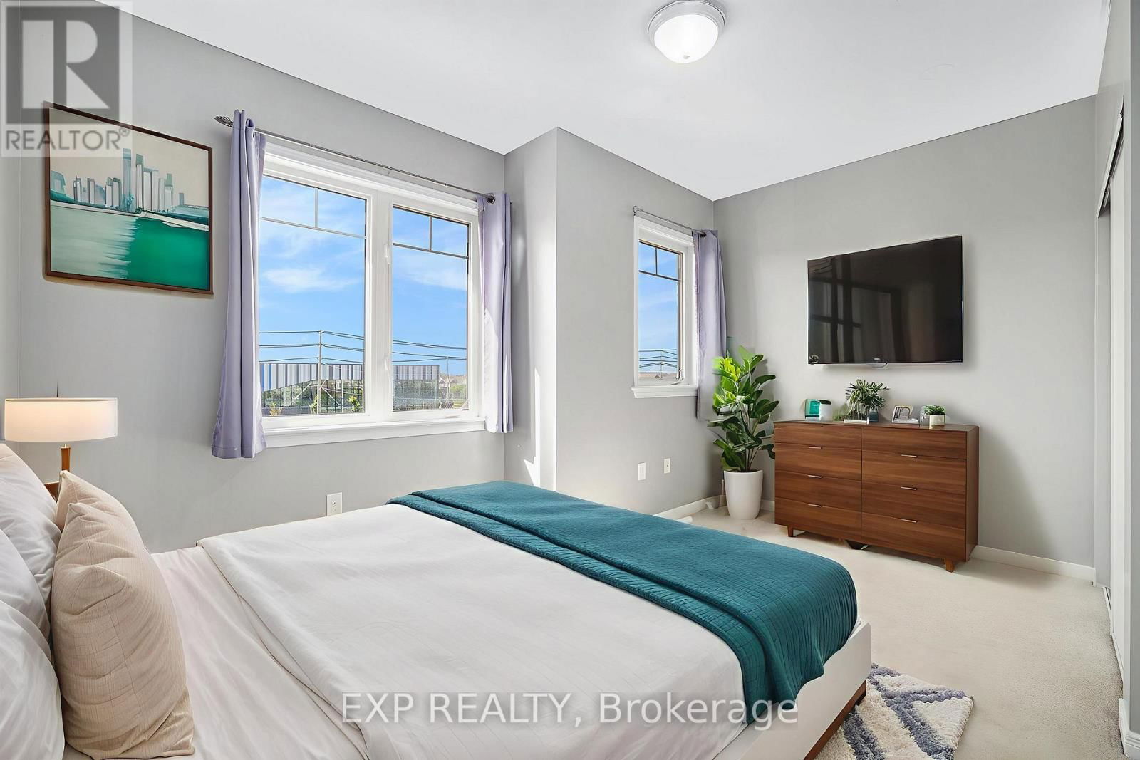 250 SHANLY PRIVATE Image 17