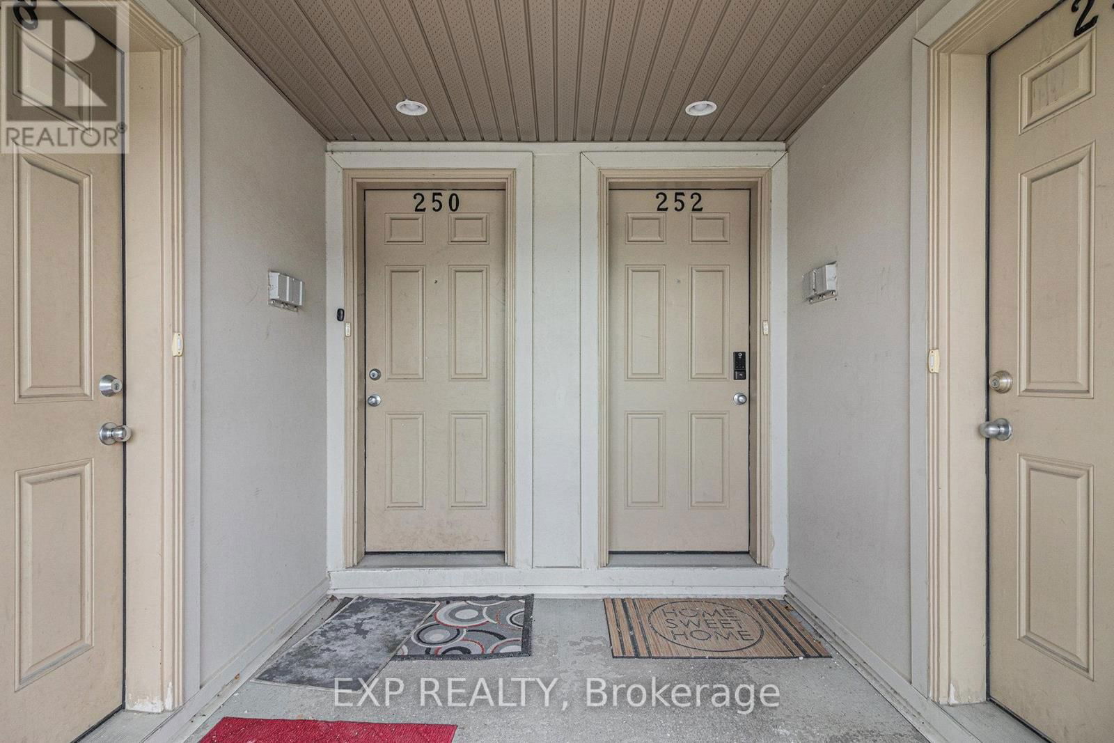 250 SHANLY PRIVATE Image 3