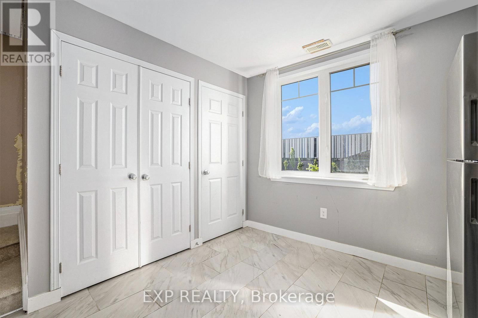 250 SHANLY PRIVATE Image 9