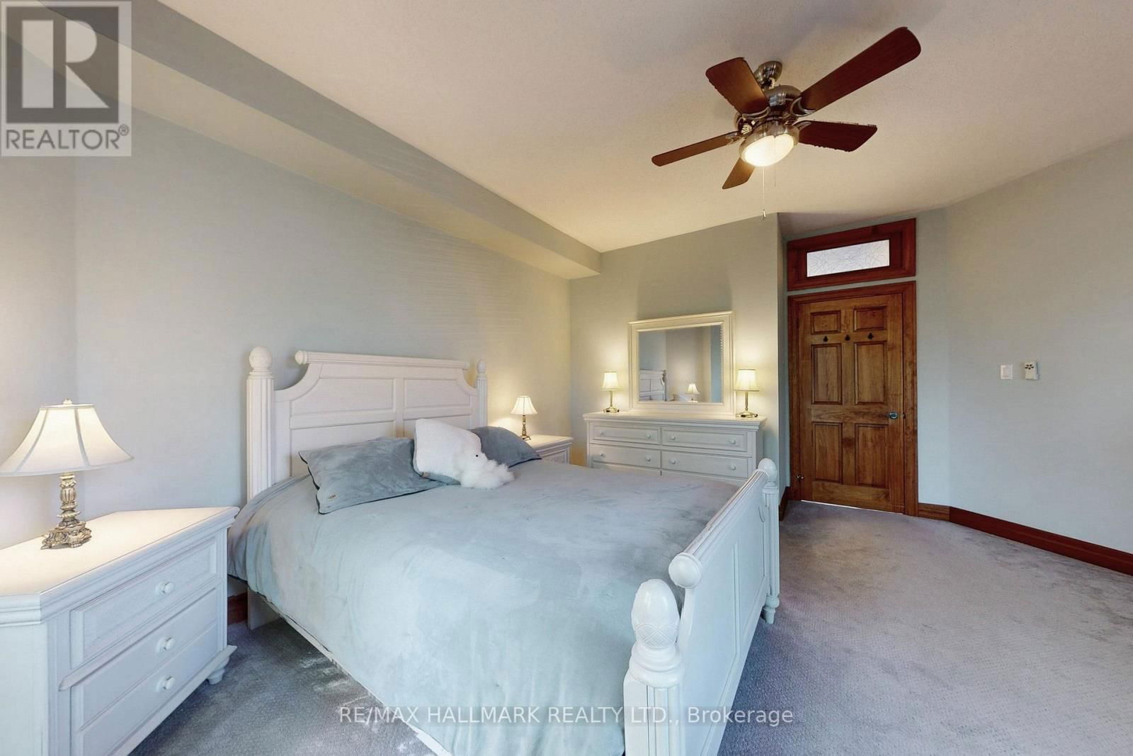 2 - 228 BLUESKI GEORGE CRESCENT Image 14