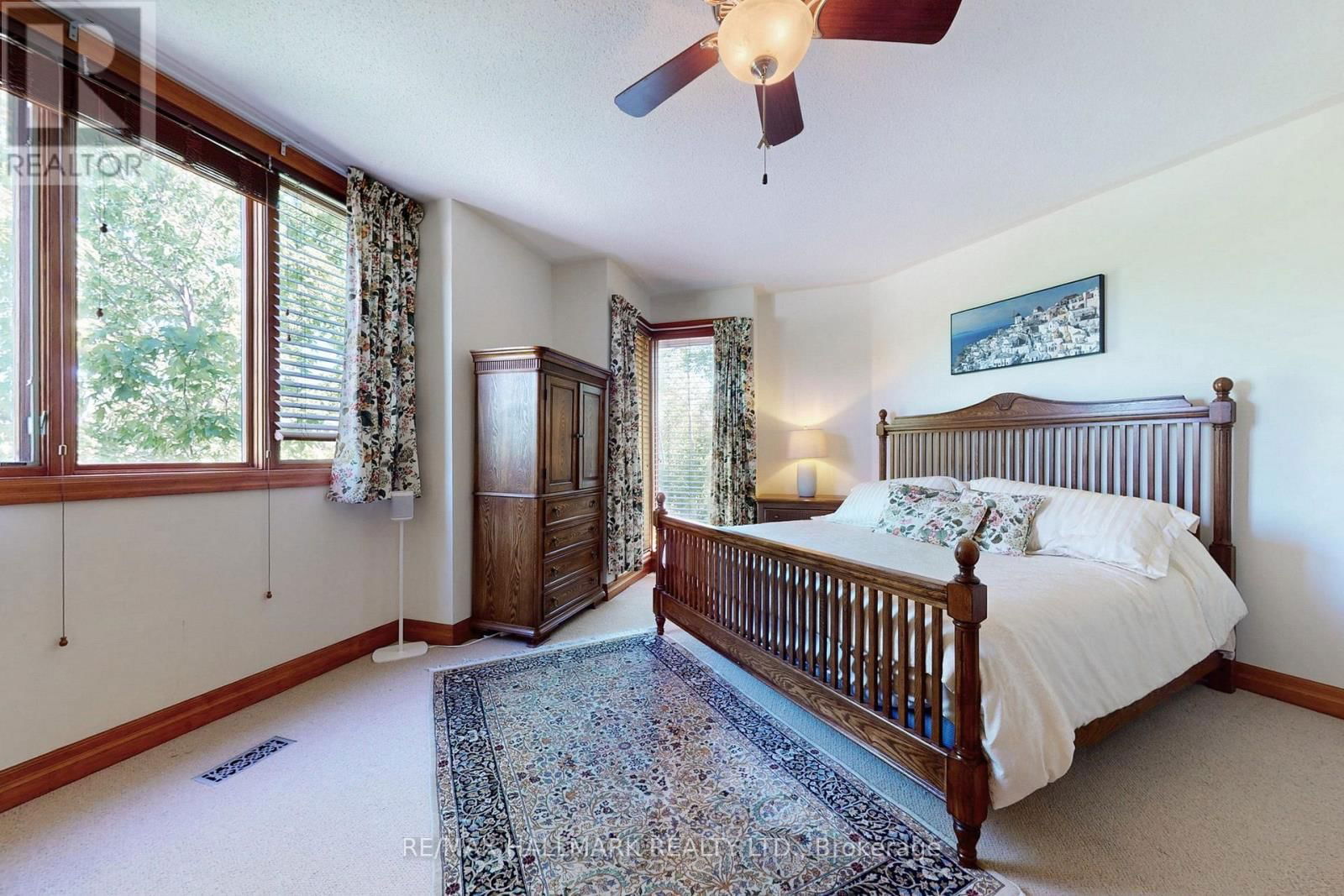 2 - 228 BLUESKI GEORGE CRESCENT Image 21