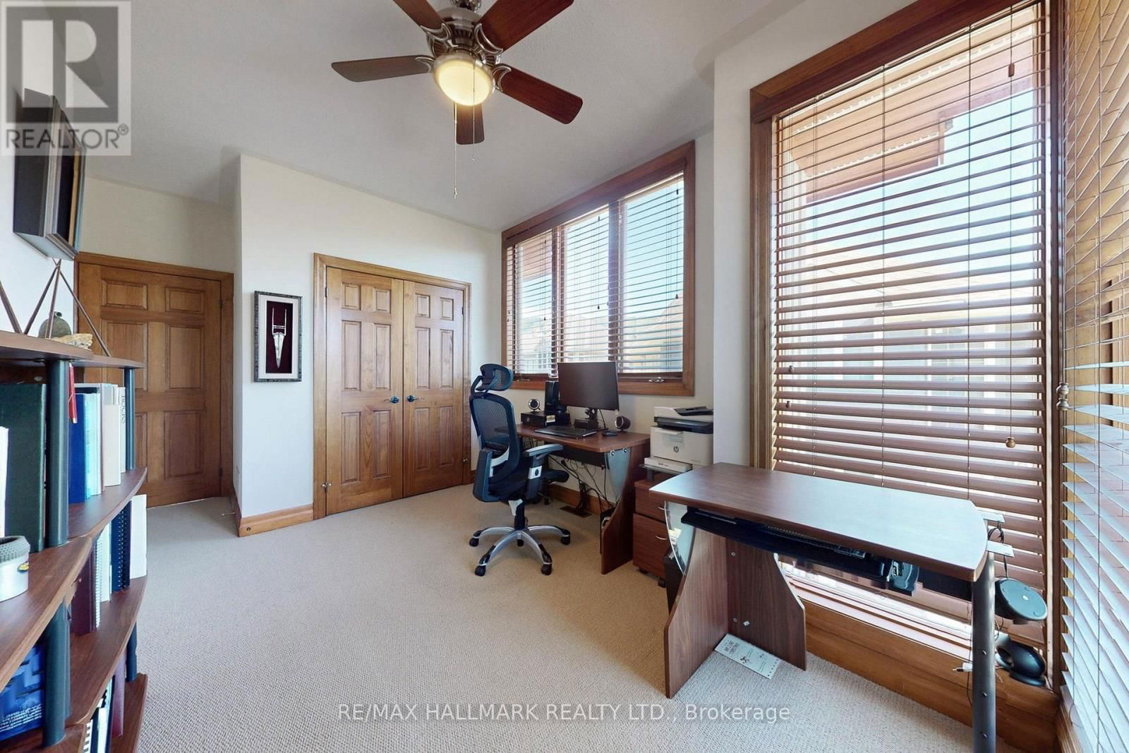 2 - 228 BLUESKI GEORGE CRESCENT Image 28