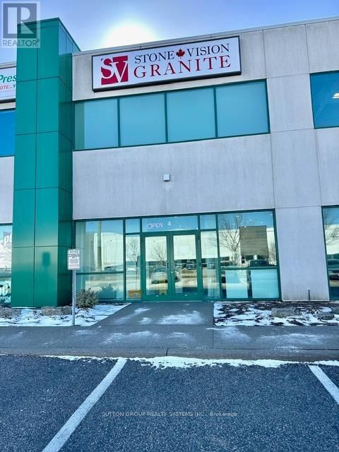 4 - 465 PINEBUSH ROAD SOUTH Image 1