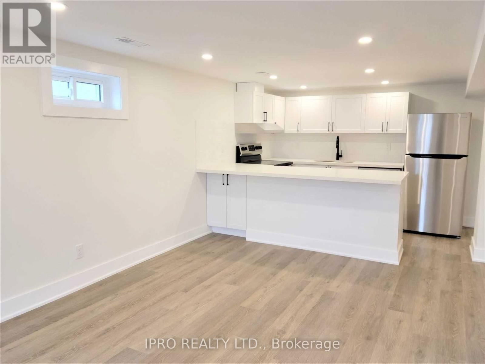 (Lower) - 371 EAST 28TH STREET Image 9