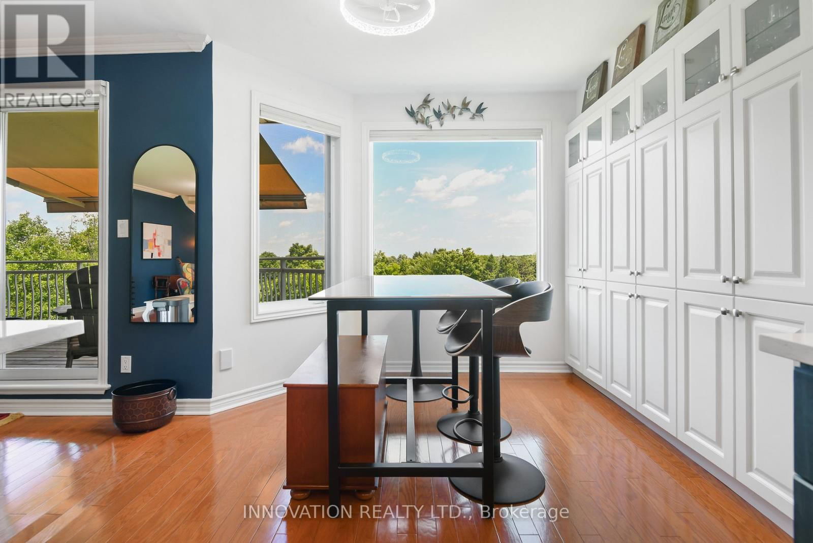 2C - 150 ROBSON COURT Image 18