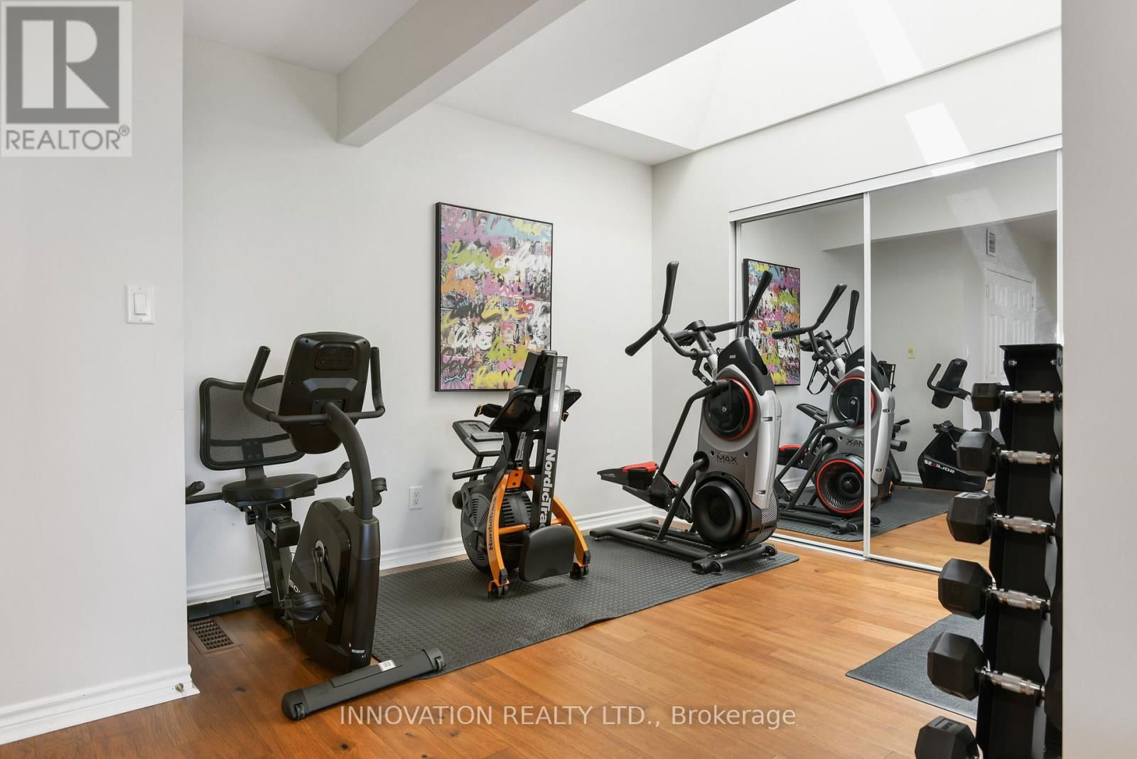 2C - 150 ROBSON COURT Image 36