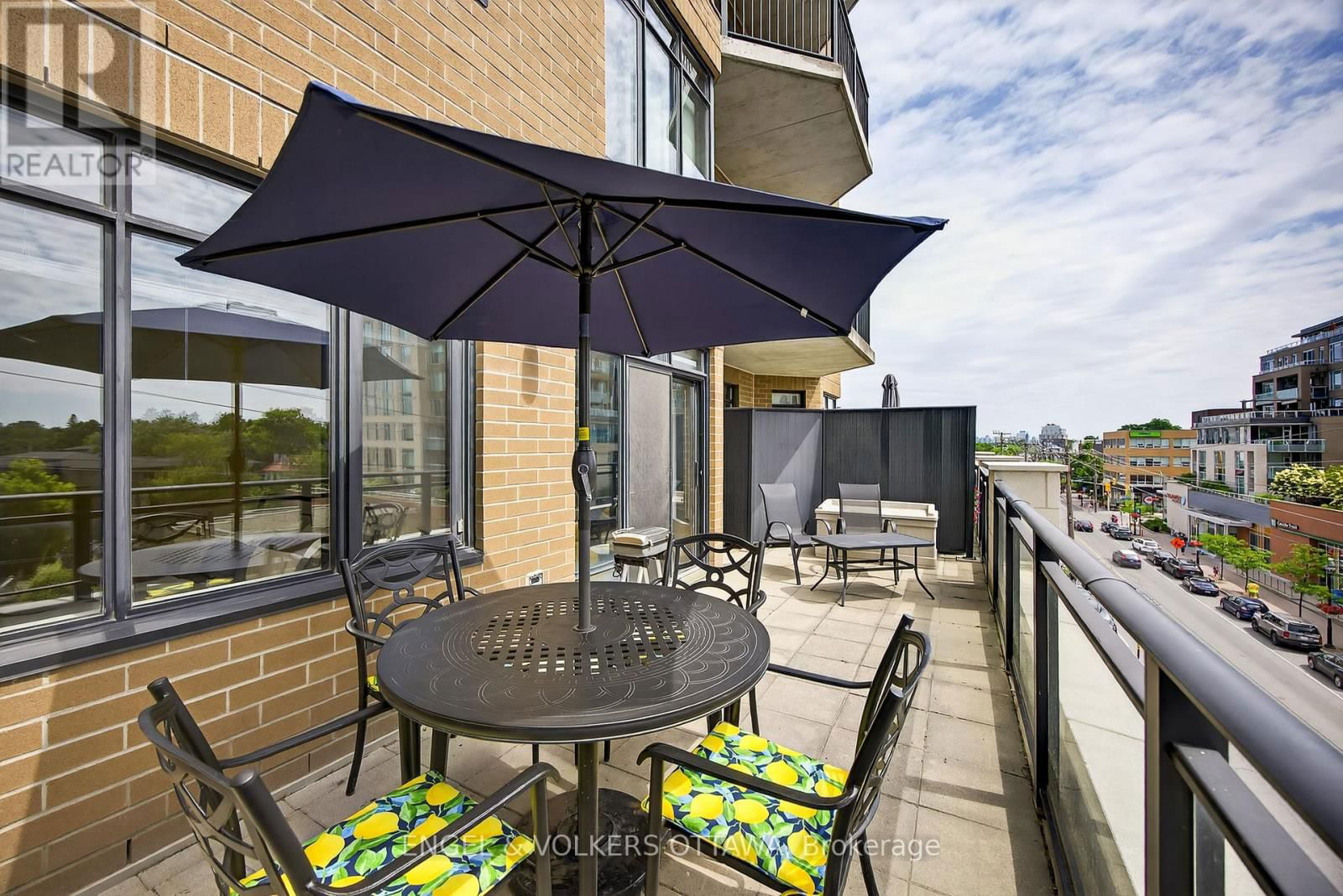 404 - 420 BERKLEY AVENUE Image 32