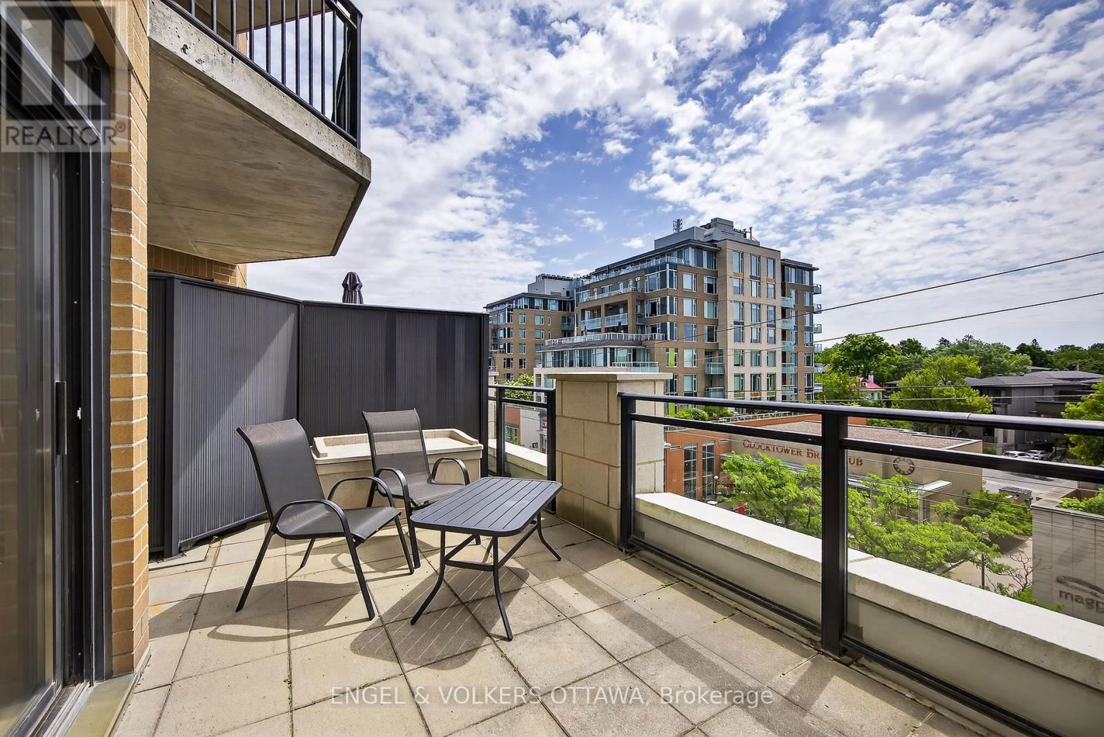 404 - 420 BERKLEY AVENUE Image 35