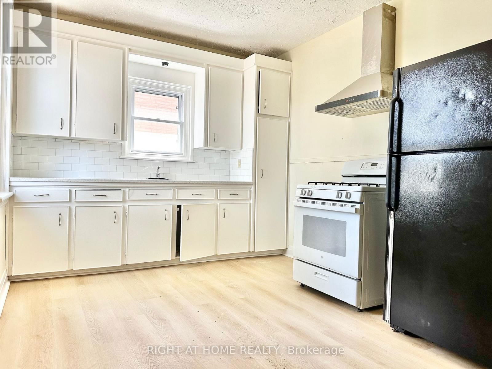 215 ROSEWOOD ROAD Image 13