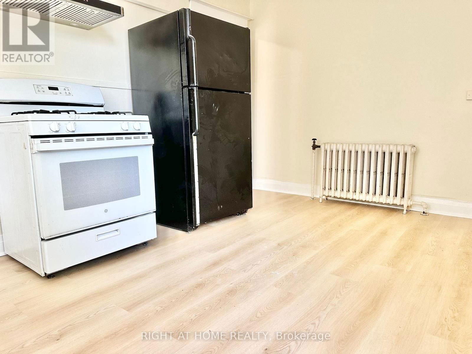 215 ROSEWOOD ROAD Image 14