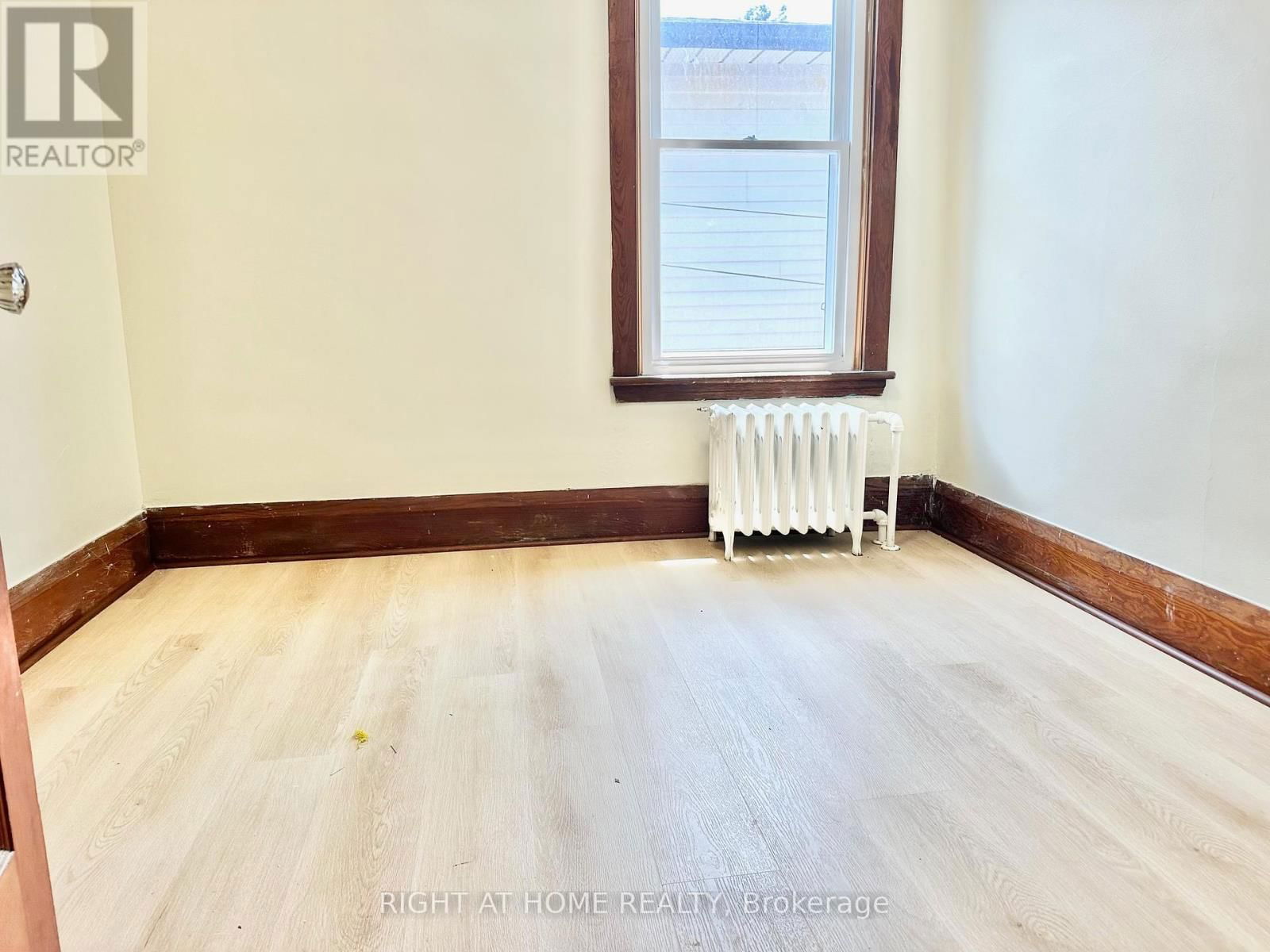 215 ROSEWOOD ROAD Image 18