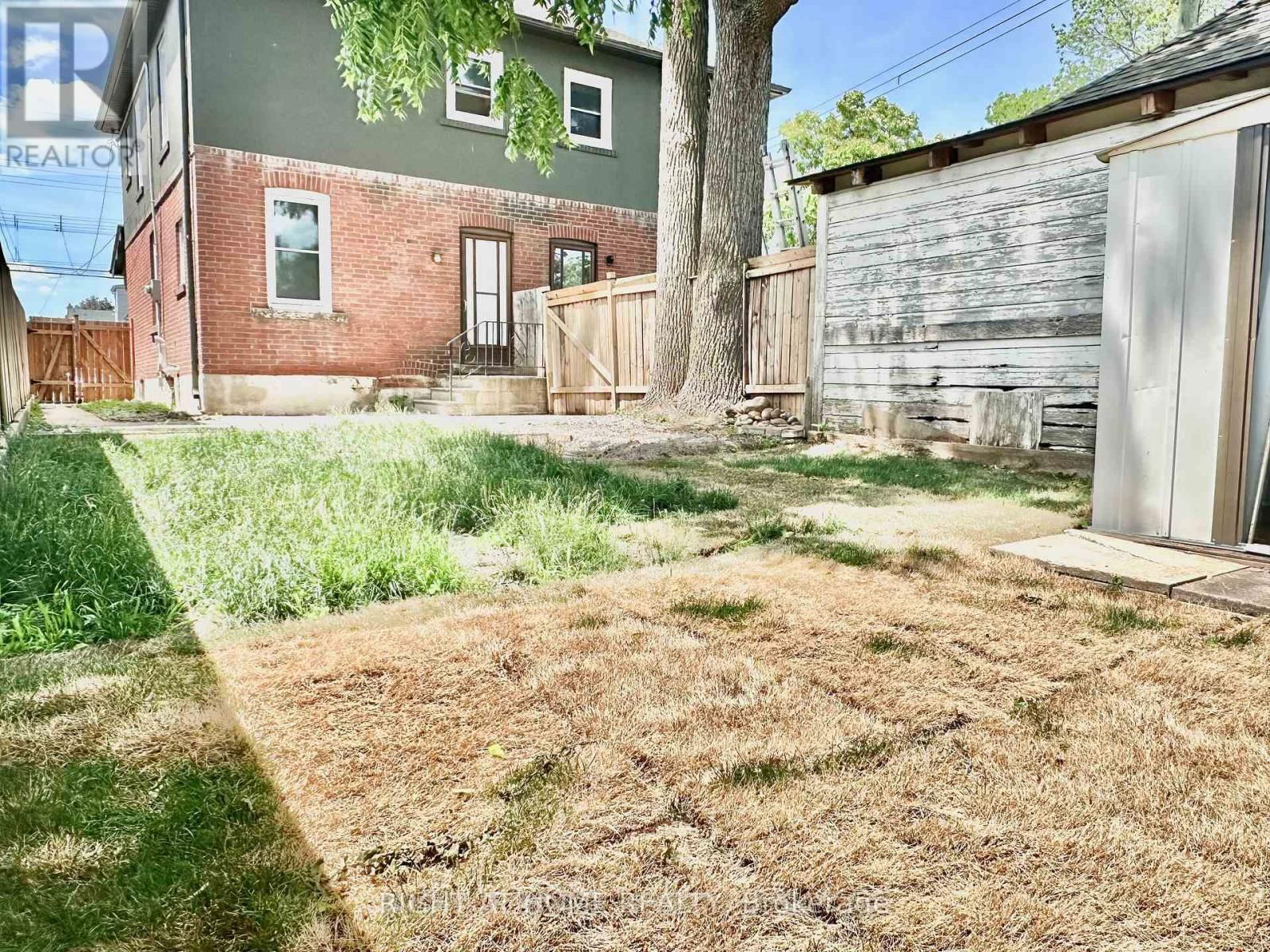 215 ROSEWOOD ROAD Image 30